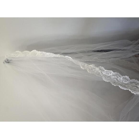 Accessories - Very Long Vintage White Lace Trim Bridal Veil